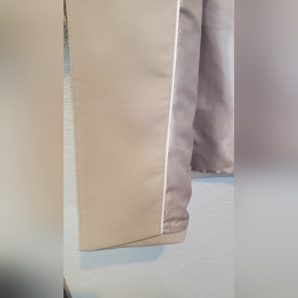 Tahari Jayden Crepe Topper Jacket Long Blazer Cream Tan Size XS - Picture 11 of 12